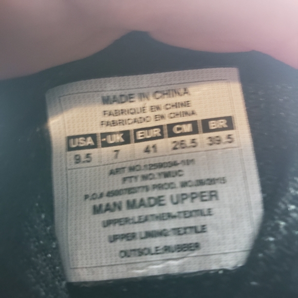 Under Armour after burns basketball shoes - Picture 6 of 6